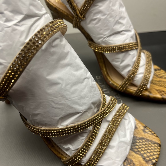 Vince Camuto Heels - Size: 6.5 - Brand new in box - Picture 10 of 13